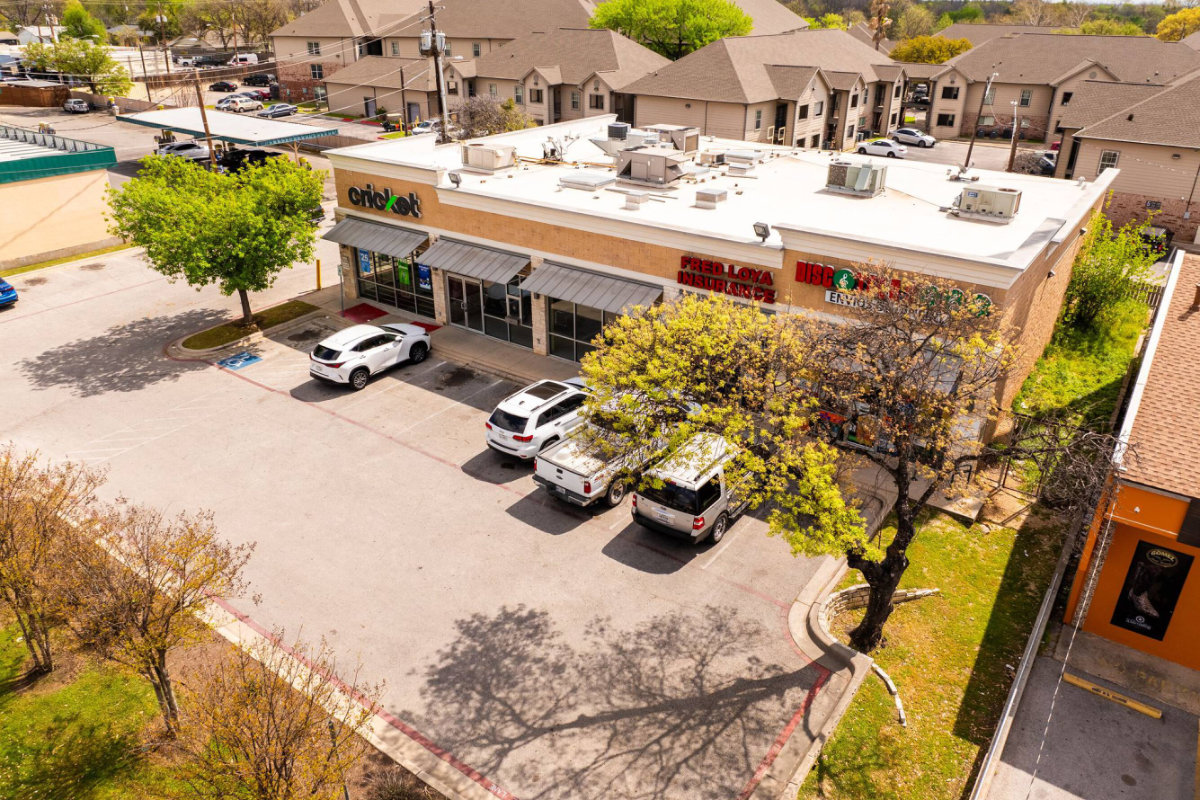 Cameron Station retail center